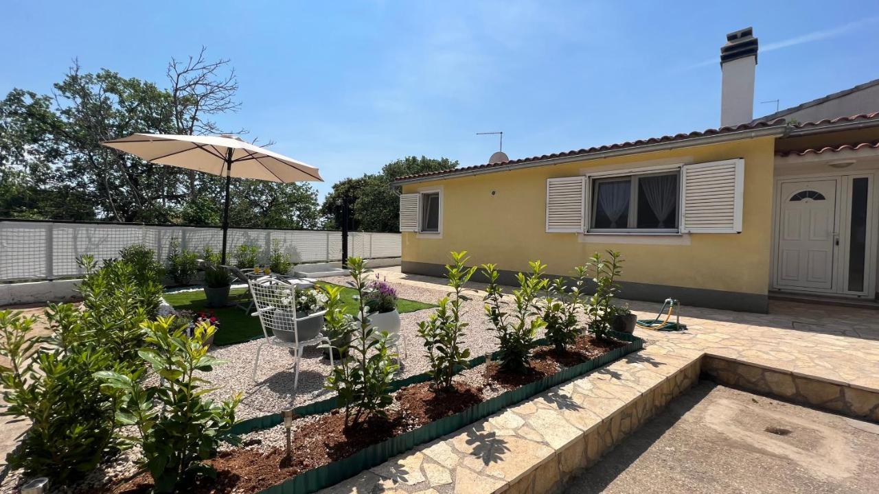 House Roca Apartman Vodice Kültér fotó