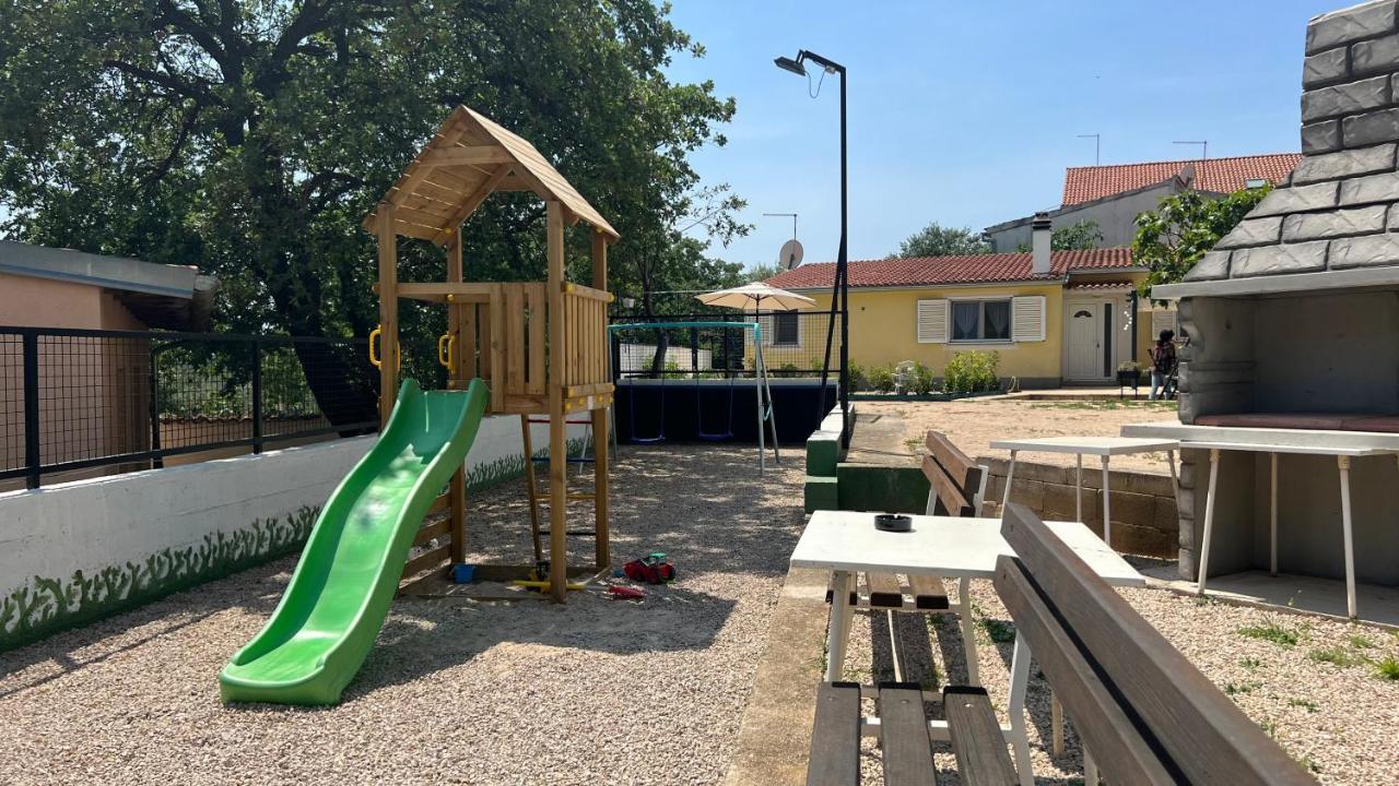 House Roca Apartman Vodice Kültér fotó