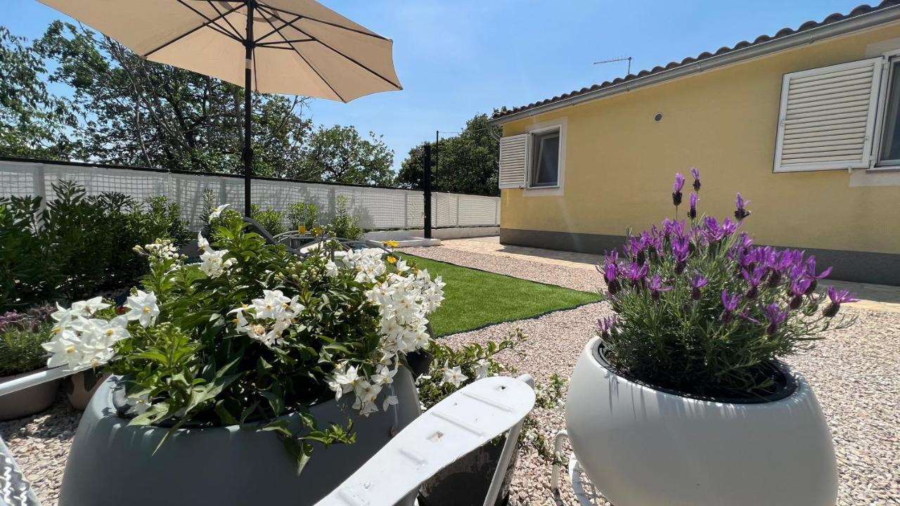 House Roca Apartman Vodice Kültér fotó