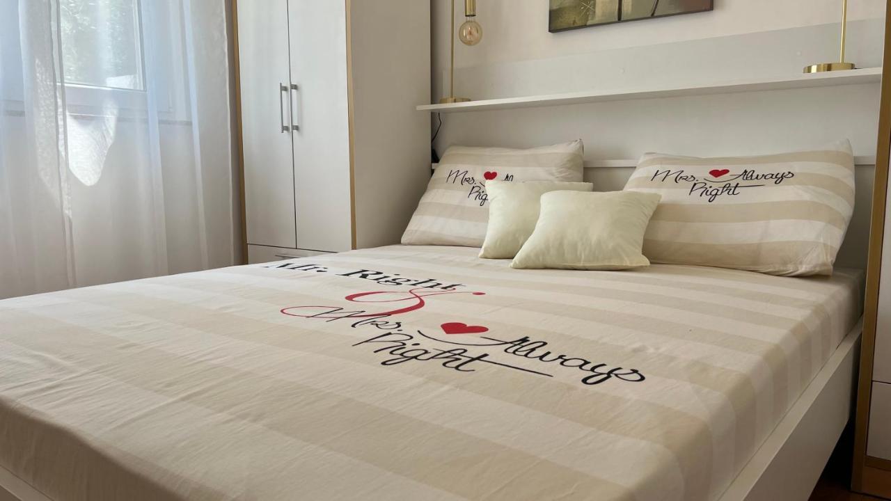 House Roca Apartman Vodice Kültér fotó