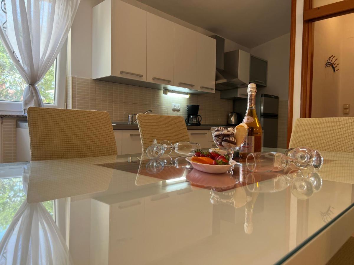 House Roca Apartman Vodice Kültér fotó