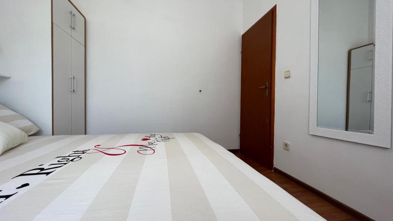 House Roca Apartman Vodice Kültér fotó
