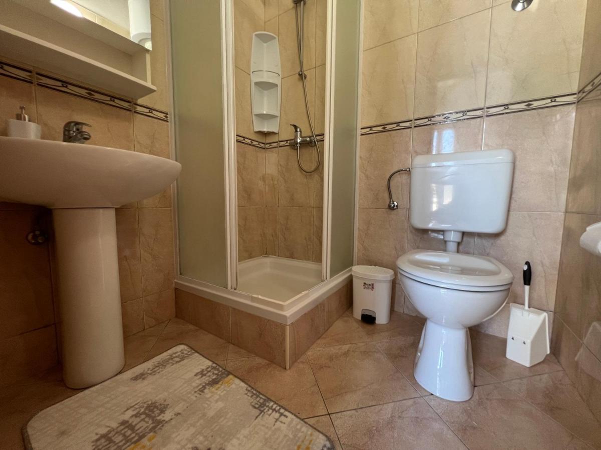 House Roca Apartman Vodice Kültér fotó