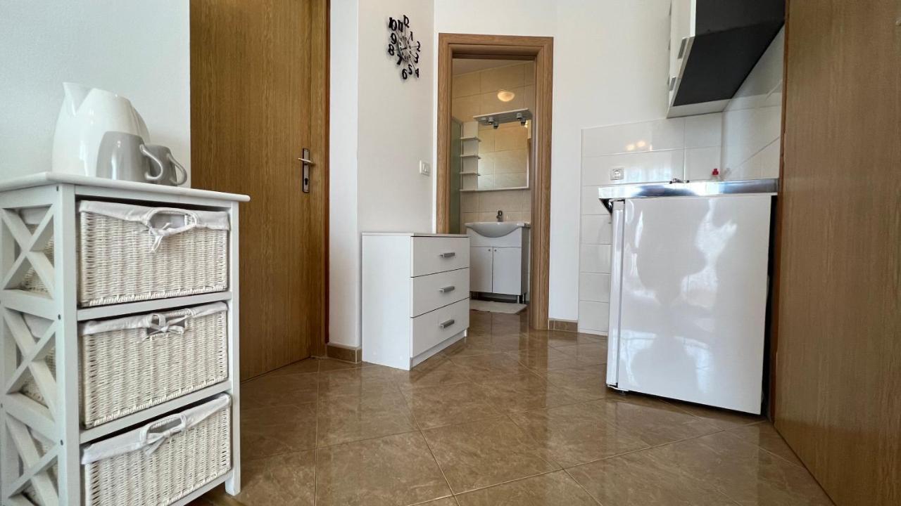 House Roca Apartman Vodice Kültér fotó