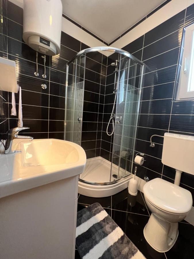 House Roca Apartman Vodice Kültér fotó