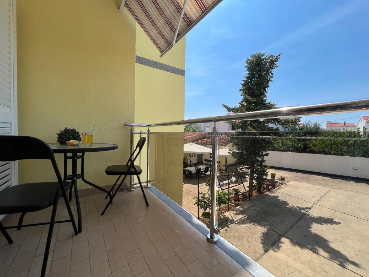 House Roca Apartman Vodice Kültér fotó