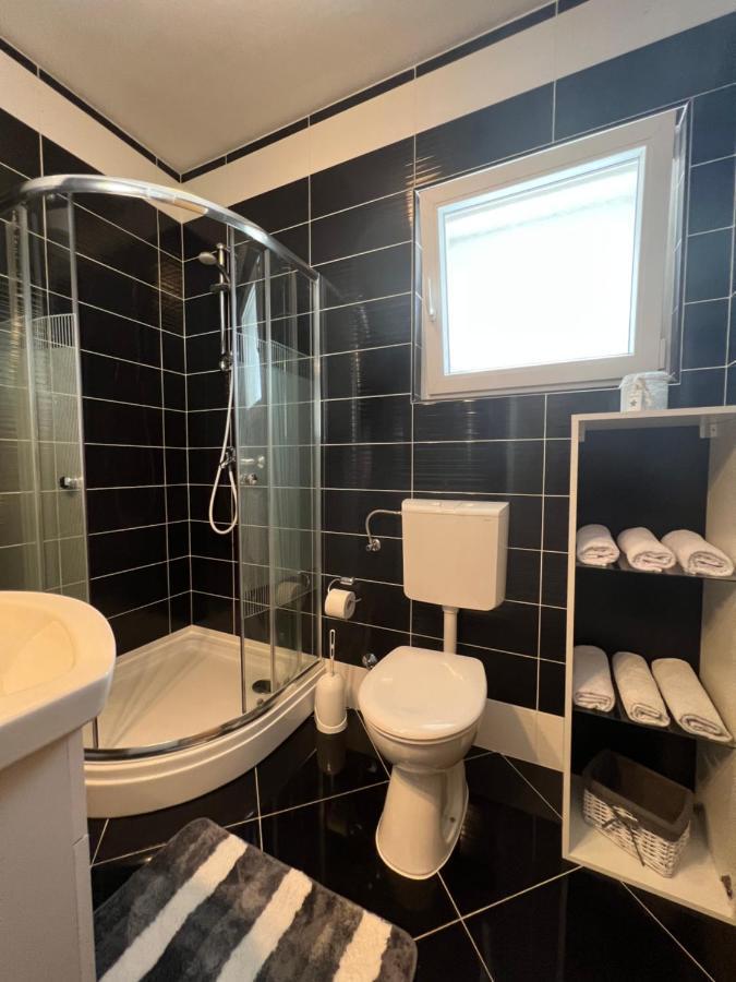 House Roca Apartman Vodice Kültér fotó