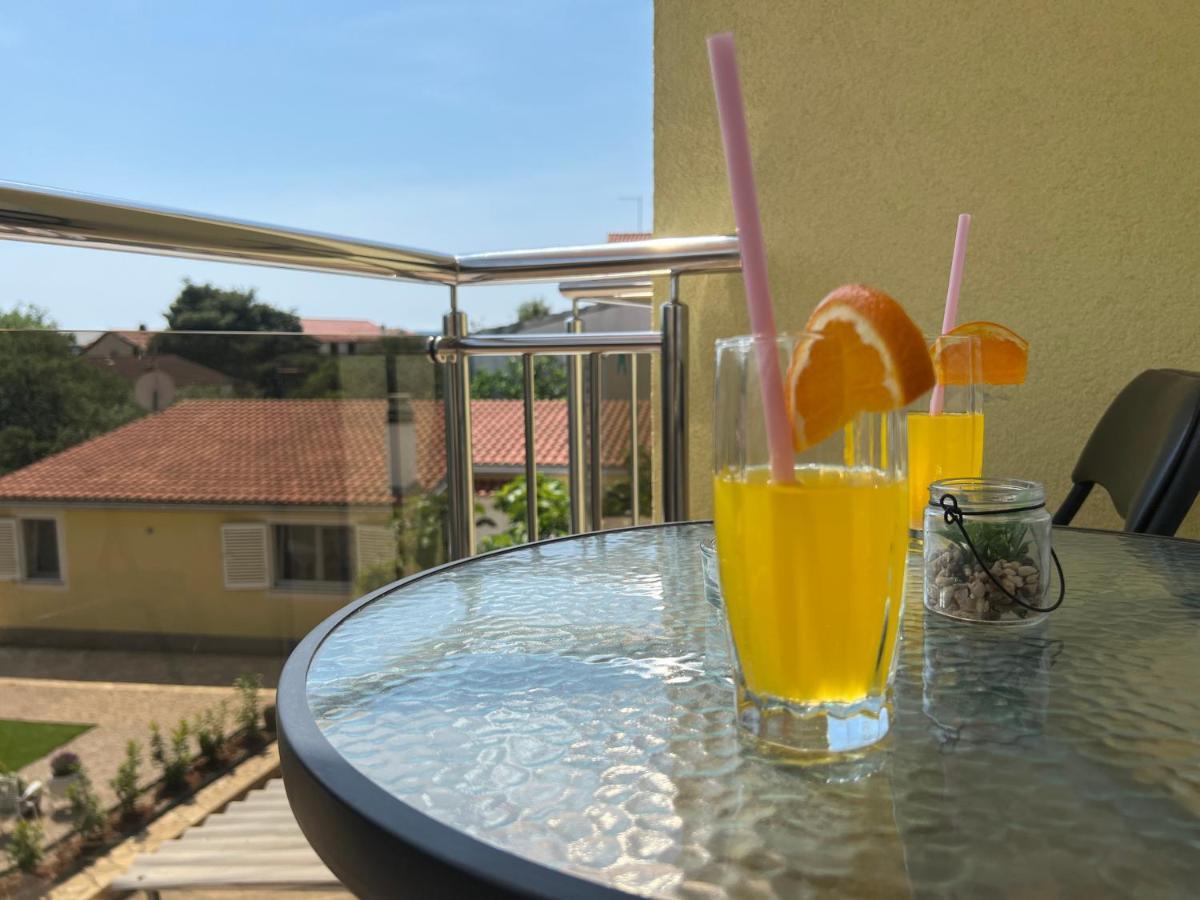 House Roca Apartman Vodice Kültér fotó
